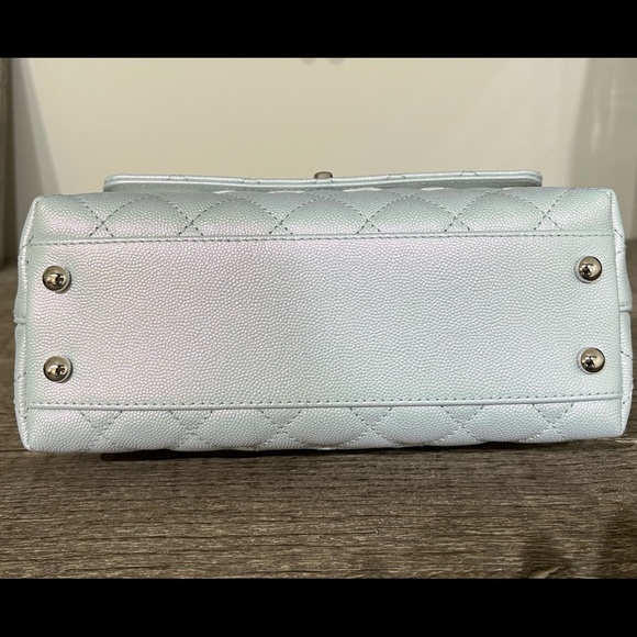 Chanel Coco Handle Small Light Blue Iridescent Limited Edition - Picture 7 of 13